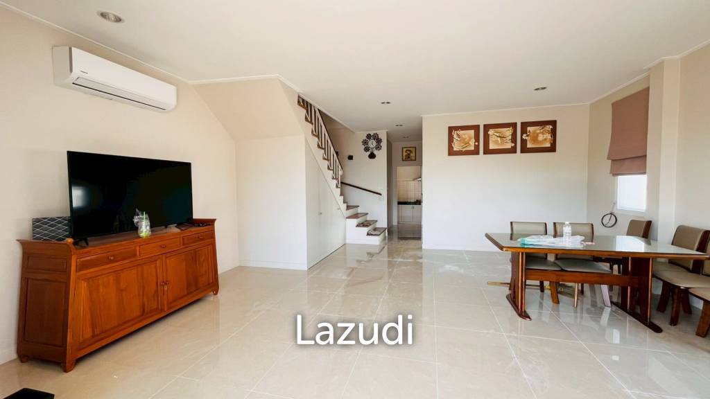 Pannasub 8: 3 beds 3 beds with 1 office room on Soi 88