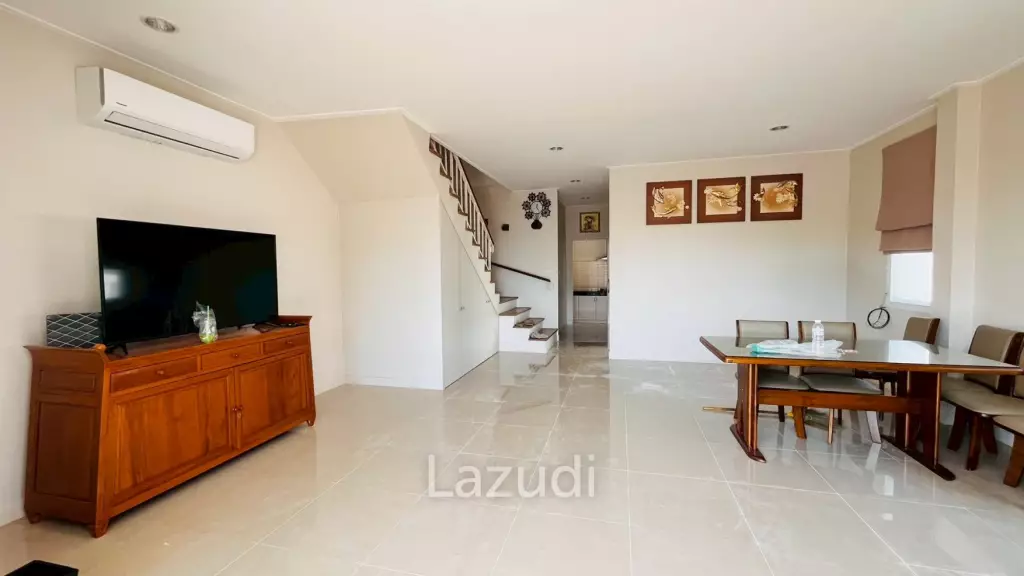 Pannasub 8: 3 beds 3 beds with 1 office room on Soi 88