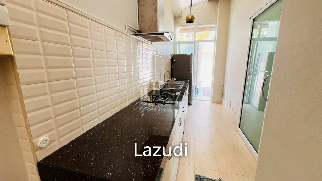 Pannasub 8: 3 beds 3 beds with 1 office room on Soi 88