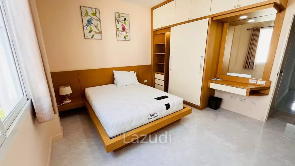 Pannasub 8: 3 beds 3 beds with 1 office room on Soi 88