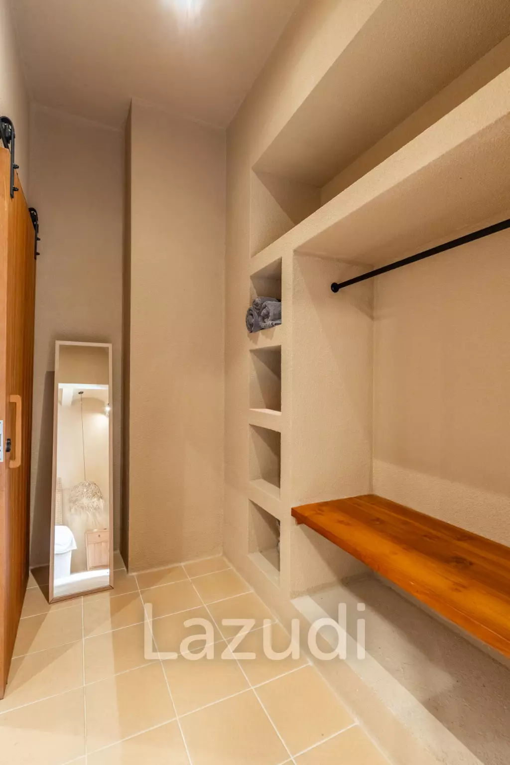 One Bedroom Mexican style Villa 5 minutes from Padang-Padang Beach