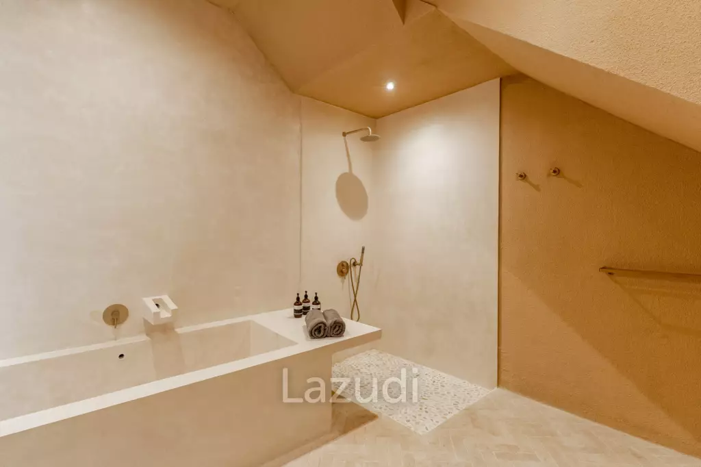 One Bedroom Mexican style Villa 5 minutes from Padang-Padang Beach