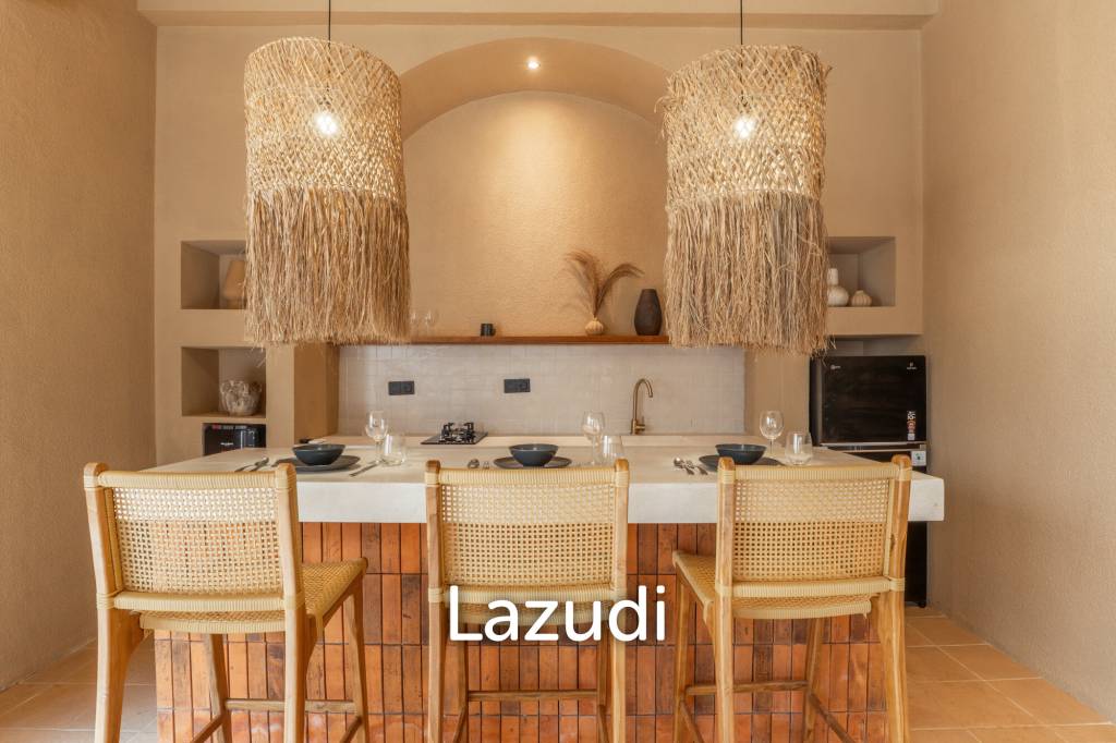 One Bedroom Mexican style Villa 5 minutes from Padang-Padang Beach