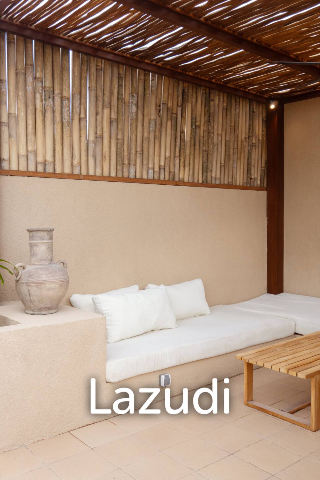 One Bedroom Mexican style Villa 5 minutes from Padang-Padang Beach