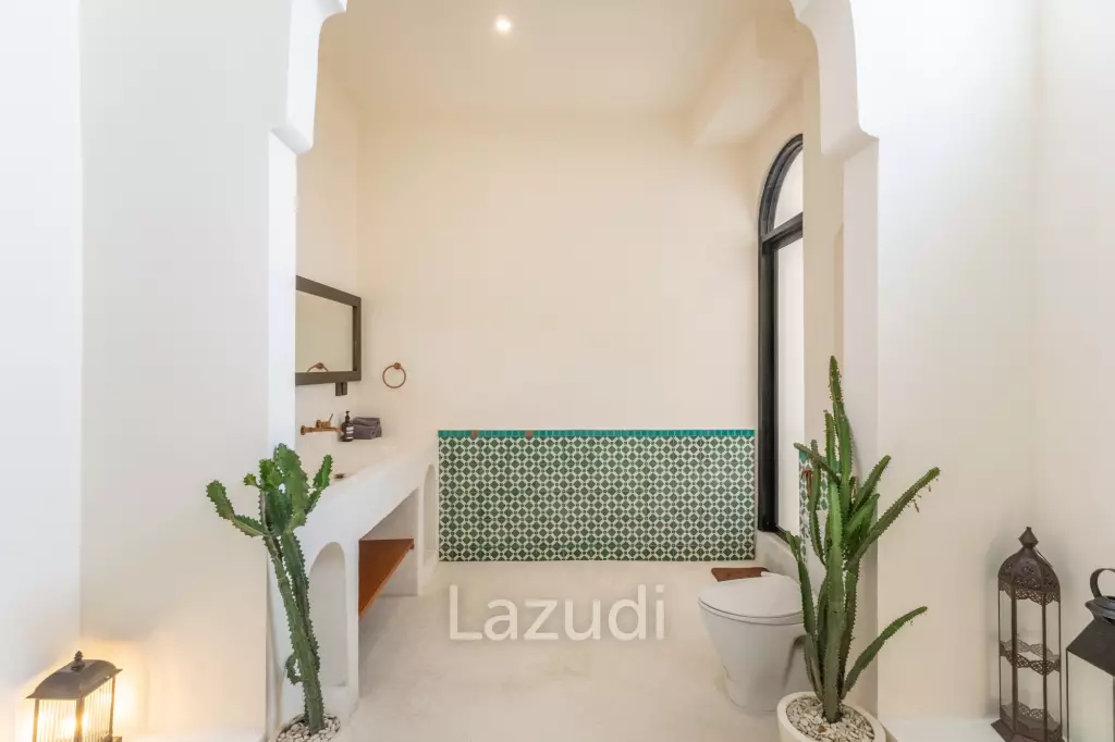 One Bedroom Moroccan style Villa 5 minutes from Padang-Padang Beach