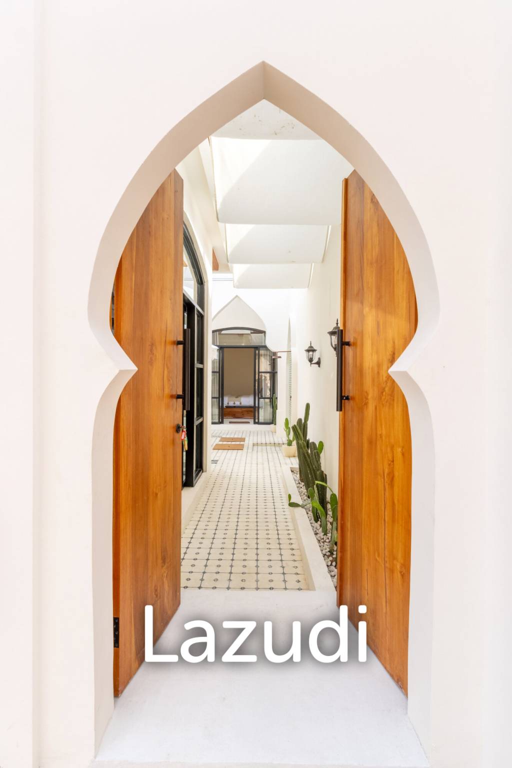One Bedroom Moroccan style Villa 5 minutes from Padang-Padang Beach