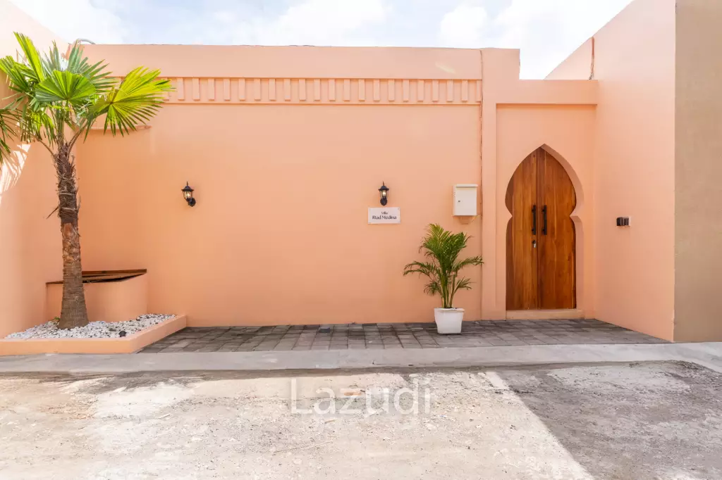 One Bedroom Moroccan style Terra Cotta Villa 5 minutes from Padang-Padang Beach