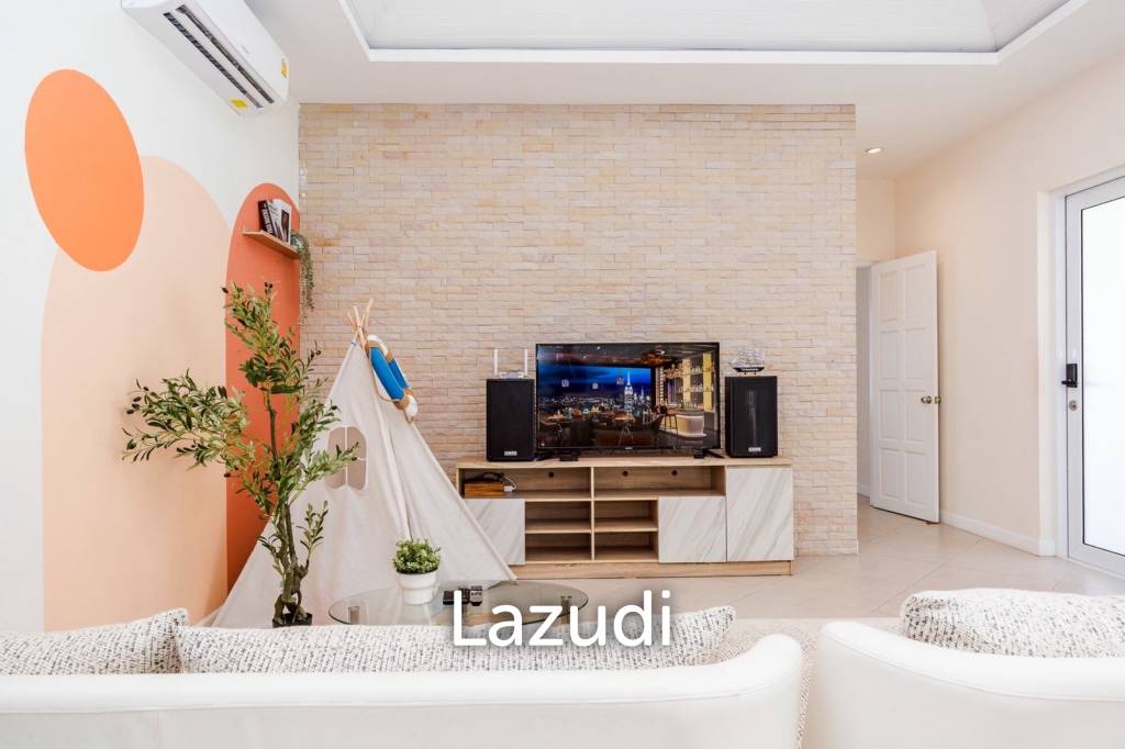 3-Bed Pool Villa on 350 sqm Plot for Sale in Cha Am
