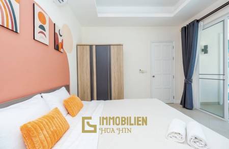 Neuwertig / privater Pool / voll möbliert