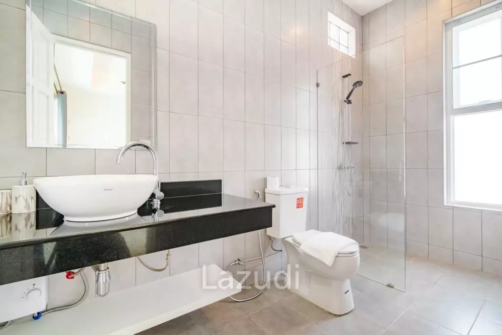 3-Bed Pool Villa on 350 sqm Plot for Sale in Cha Am