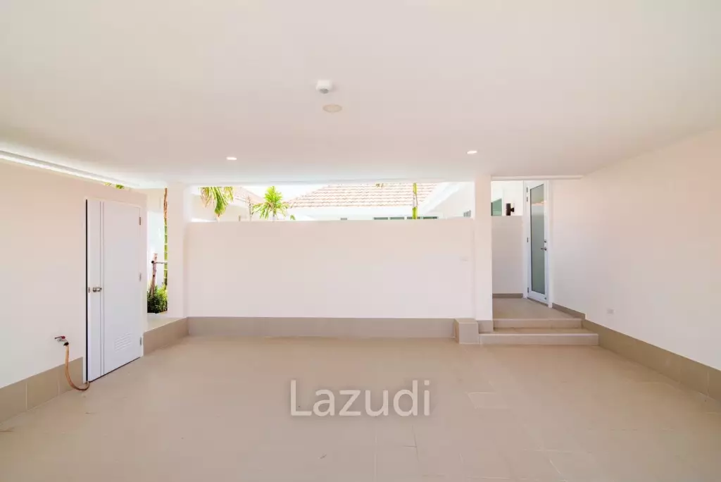 3-Bed Pool Villa on 350 sqm Plot for Sale in Cha Am