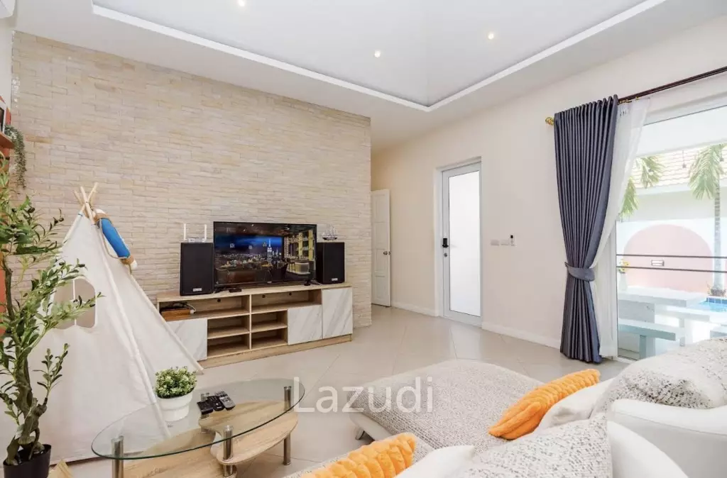 3-Bed Pool Villa on 350 sqm Plot for Sale in Cha Am