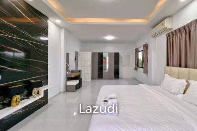 4 Bedroom 3 Bathroom 220 SQ.M. Royal View Village