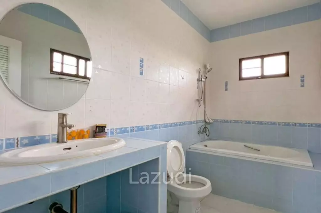 4 Bedroom 3 Bathroom 220 SQ.M. Royal View Village