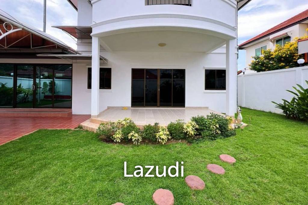 4 Bedroom 3 Bathroom 220 SQ.M. Royal View Village
