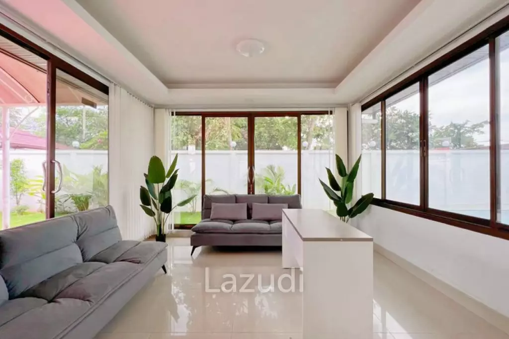 4 Bedroom 3 Bathroom 220 SQ.M. Royal View Village