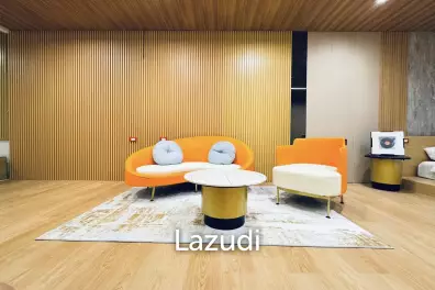 63 sqm modern 2 bedroom condo on 34th floor State Tower Si Lom Bangkok