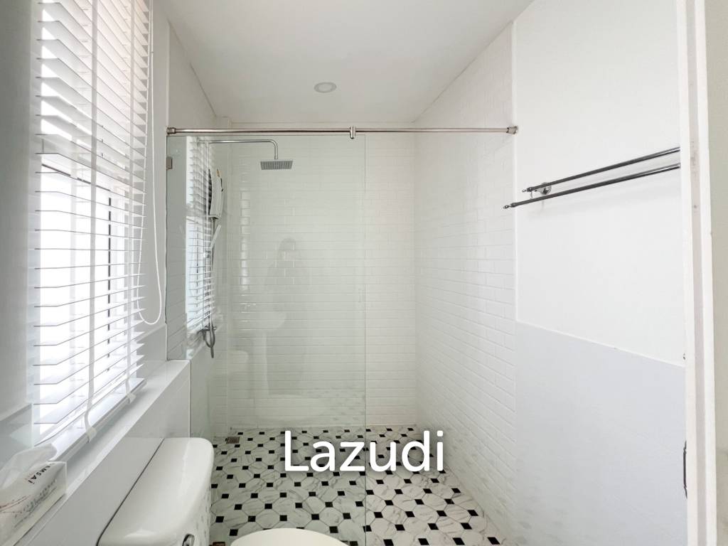 300 sqm 3 Bedroom Villa with Private Pool in  Hua Hin