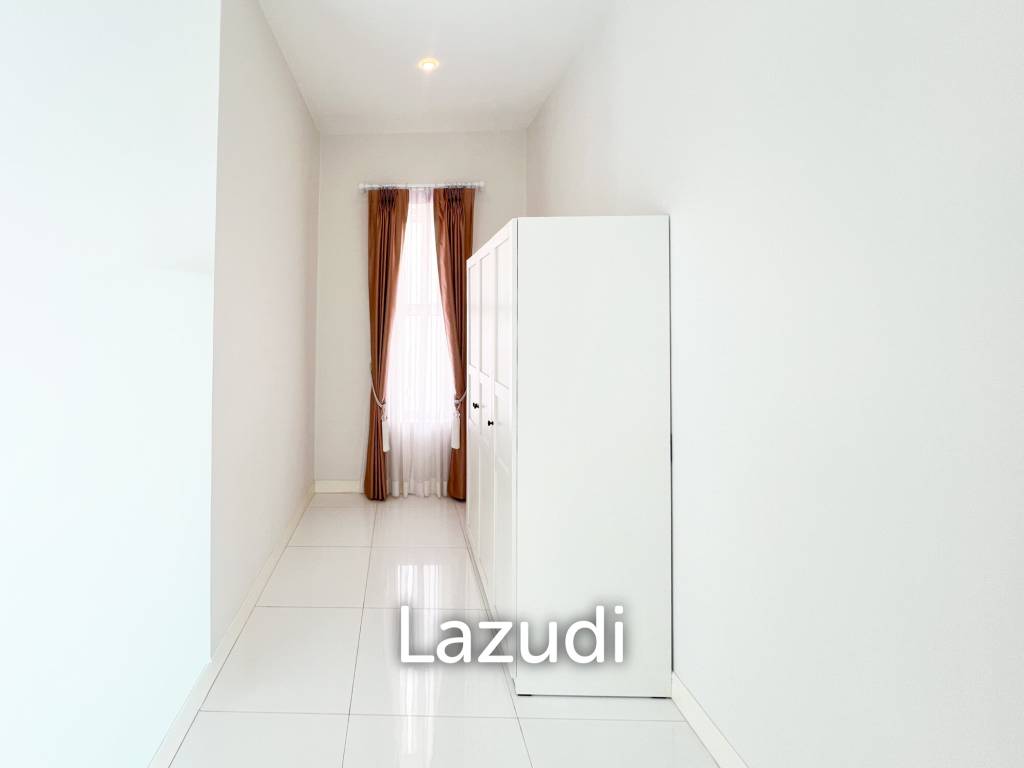 300 sqm 3 Bedroom Villa with Private Pool in  Hua Hin