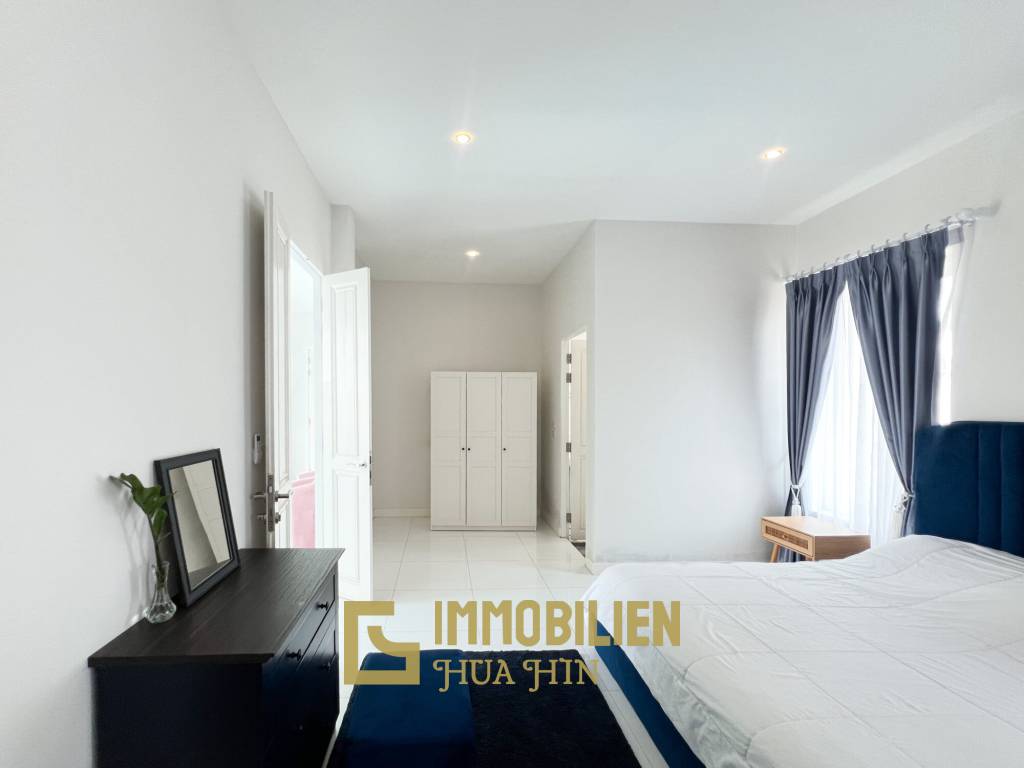 300 qm Wohnfläche / komplett möbliert / 3 Schlafzimmer + 4 Badezimmer