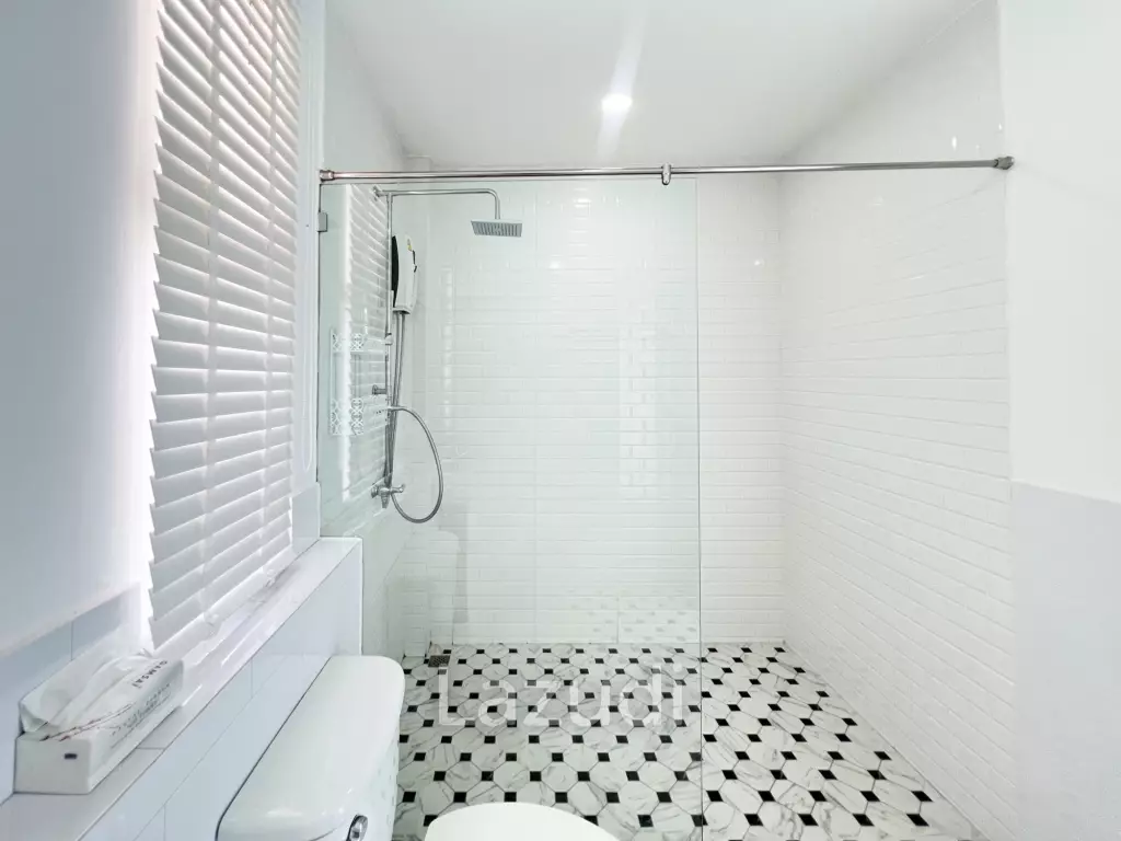 300 sqm 3 Bedroom Villa with Private Pool in  Hua Hin