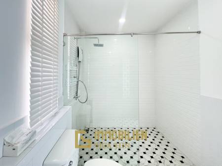 300 qm Wohnfläche / komplett möbliert / 3 Schlafzimmer + 4 Badezimmer