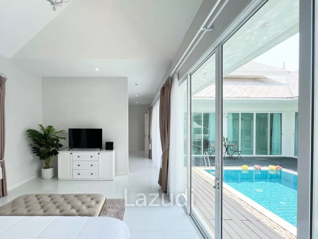 300 sqm 3 Bedroom Villa with Private Pool in  Hua Hin