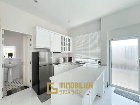 300 qm Wohnfläche / komplett möbliert / 3 Schlafzimmer + 4 Badezimmer