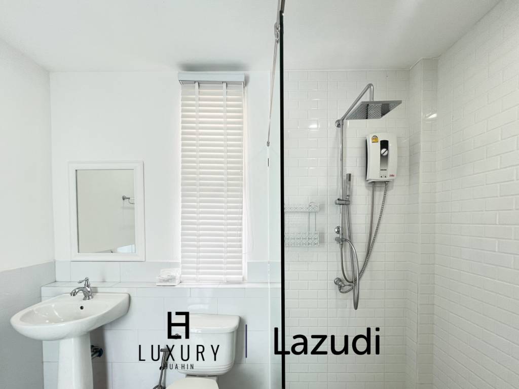 300 sqm 3 Bedroom Villa with Private Pool in  Hua Hin