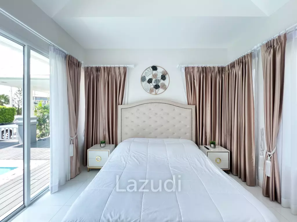 300 sqm 3 Bedroom Villa with Private Pool in  Hua Hin