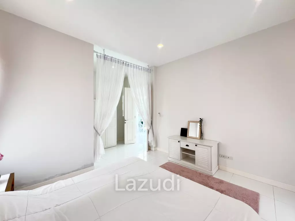 300 sqm 3 Bedroom Villa with Private Pool in  Hua Hin