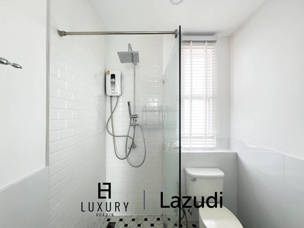 300 sqm 3 Bedroom Villa with Private Pool in  Hua Hin