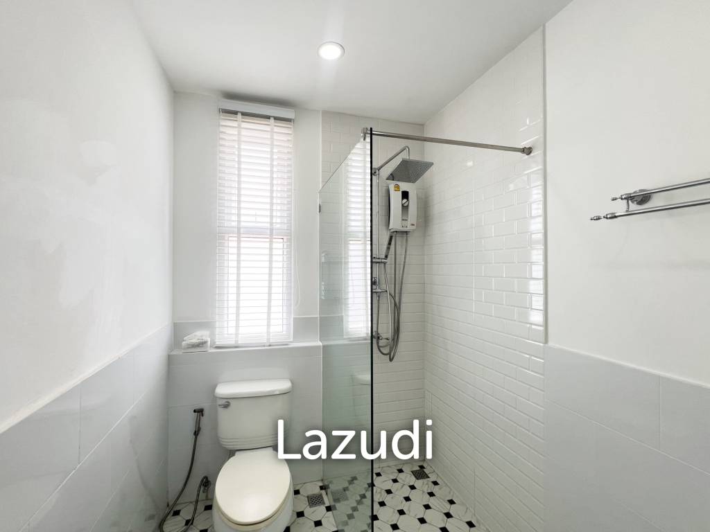 300 sqm 3 Bedroom Villa with Private Pool in  Hua Hin