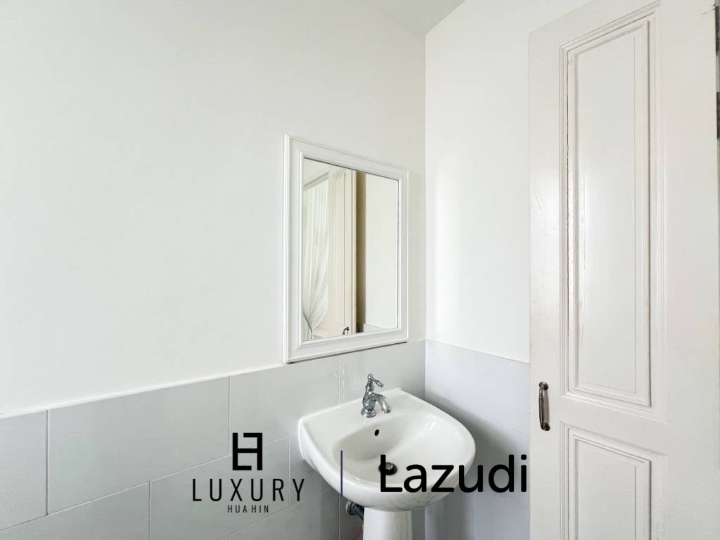 300 sqm 3 Bedroom Villa with Private Pool in  Hua Hin