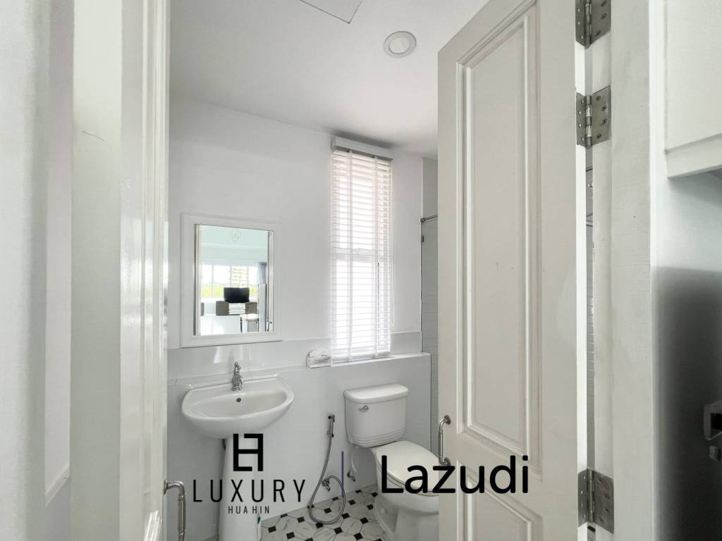 300 sqm 3 Bedroom Villa with Private Pool in  Hua Hin