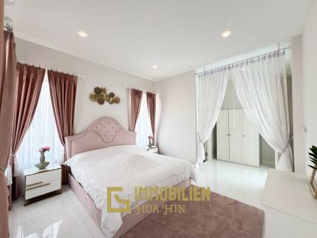 300 qm Wohnfläche / komplett möbliert / 3 Schlafzimmer + 4 Badezimmer