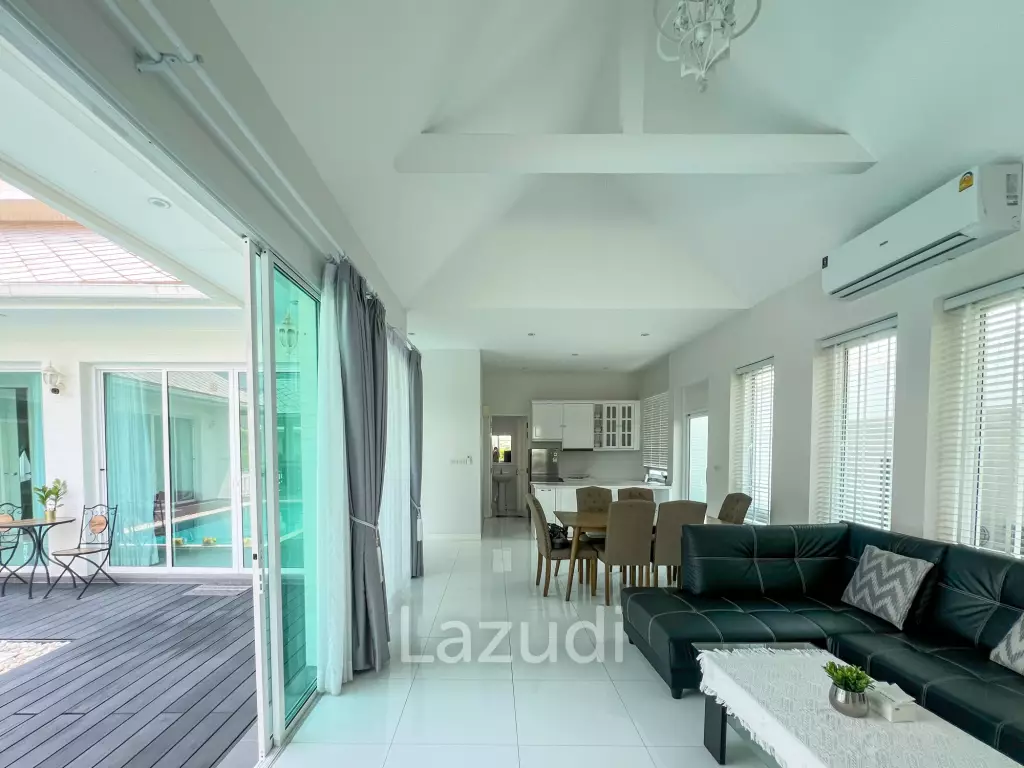 300 sqm 3 Bedroom Villa with Private Pool in  Hua Hin