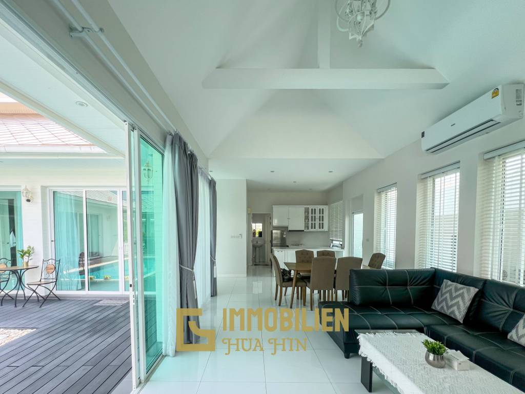 300 qm Wohnfläche / komplett möbliert / 3 Schlafzimmer + 4 Badezimmer