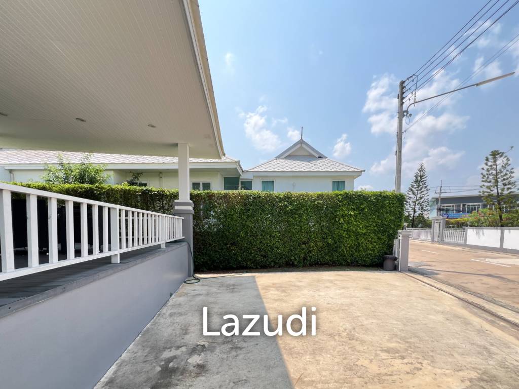 300 sqm 3 Bedroom Villa with Private Pool in  Hua Hin