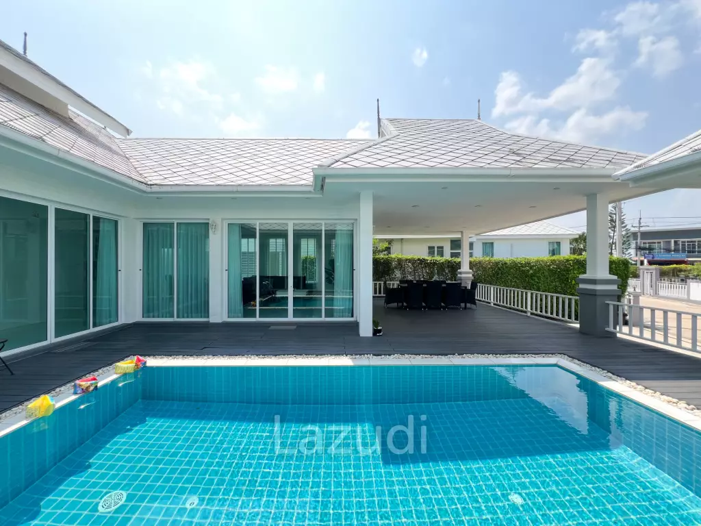 300 sqm 3 Bedroom Villa with Private Pool in  Hua Hin