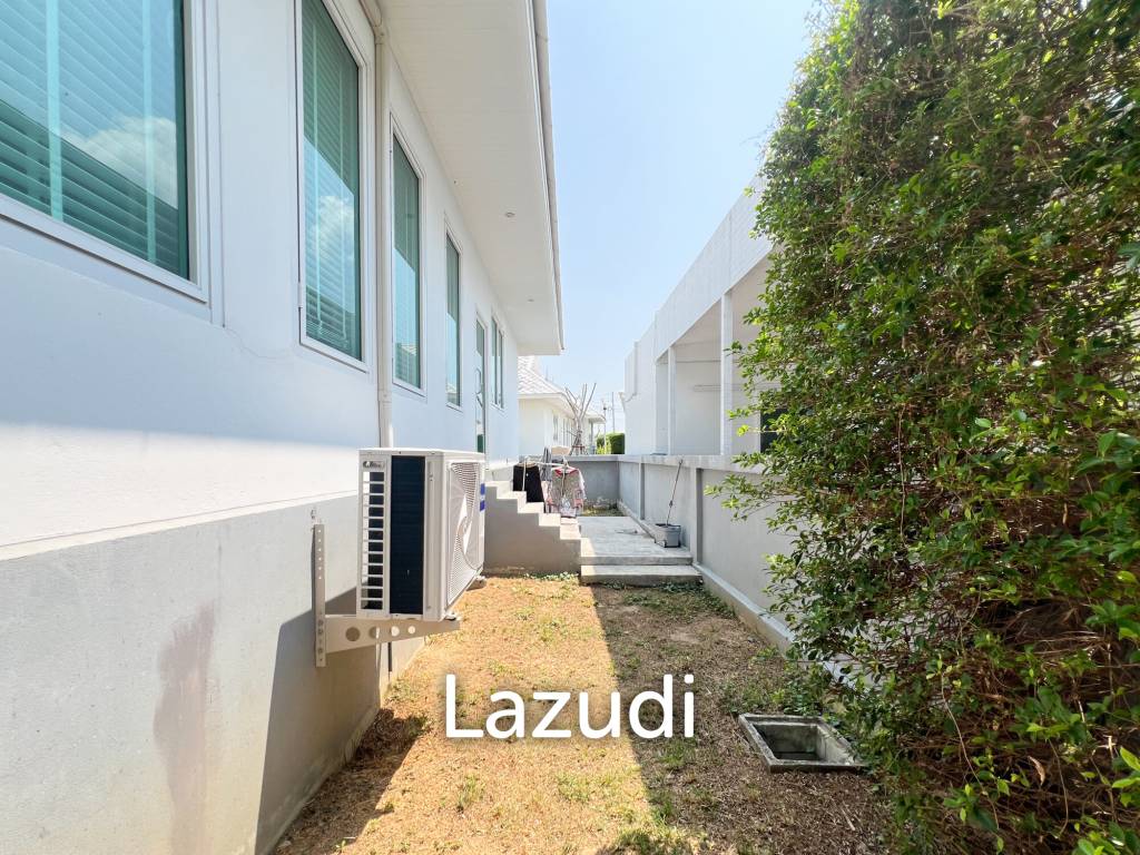 300 sqm 3 Bedroom Villa with Private Pool in  Hua Hin