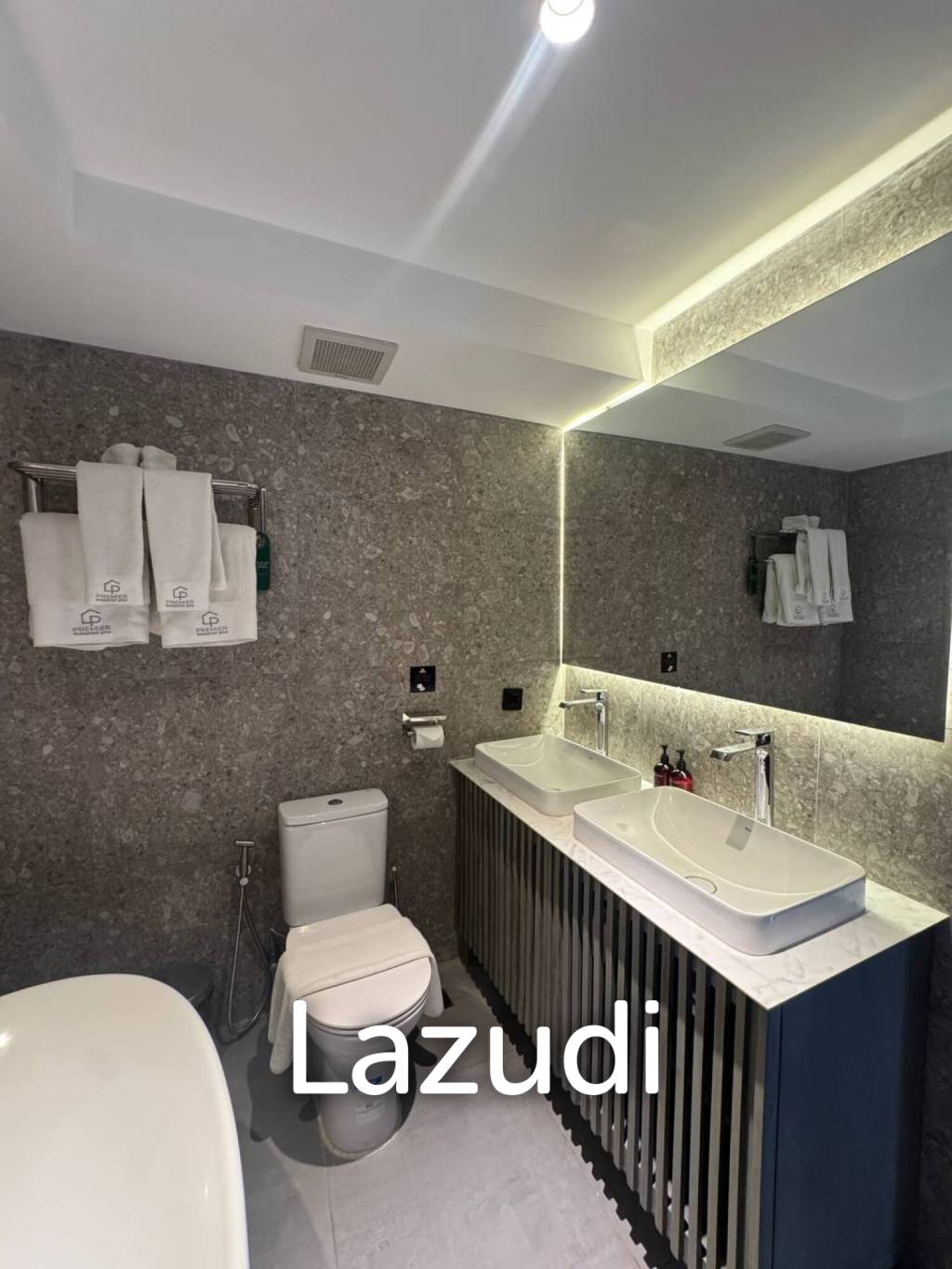 Three Bedroom Leasehold Apartment in Central Umalas Bali