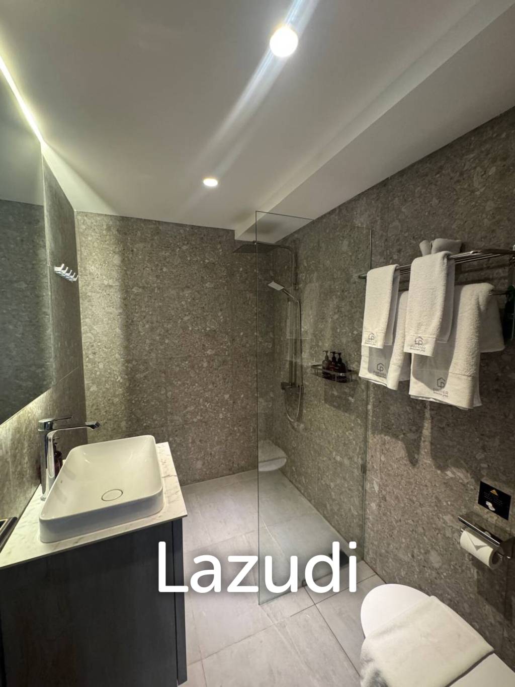 Three Bedroom Leasehold Apartment in Central Umalas Bali
