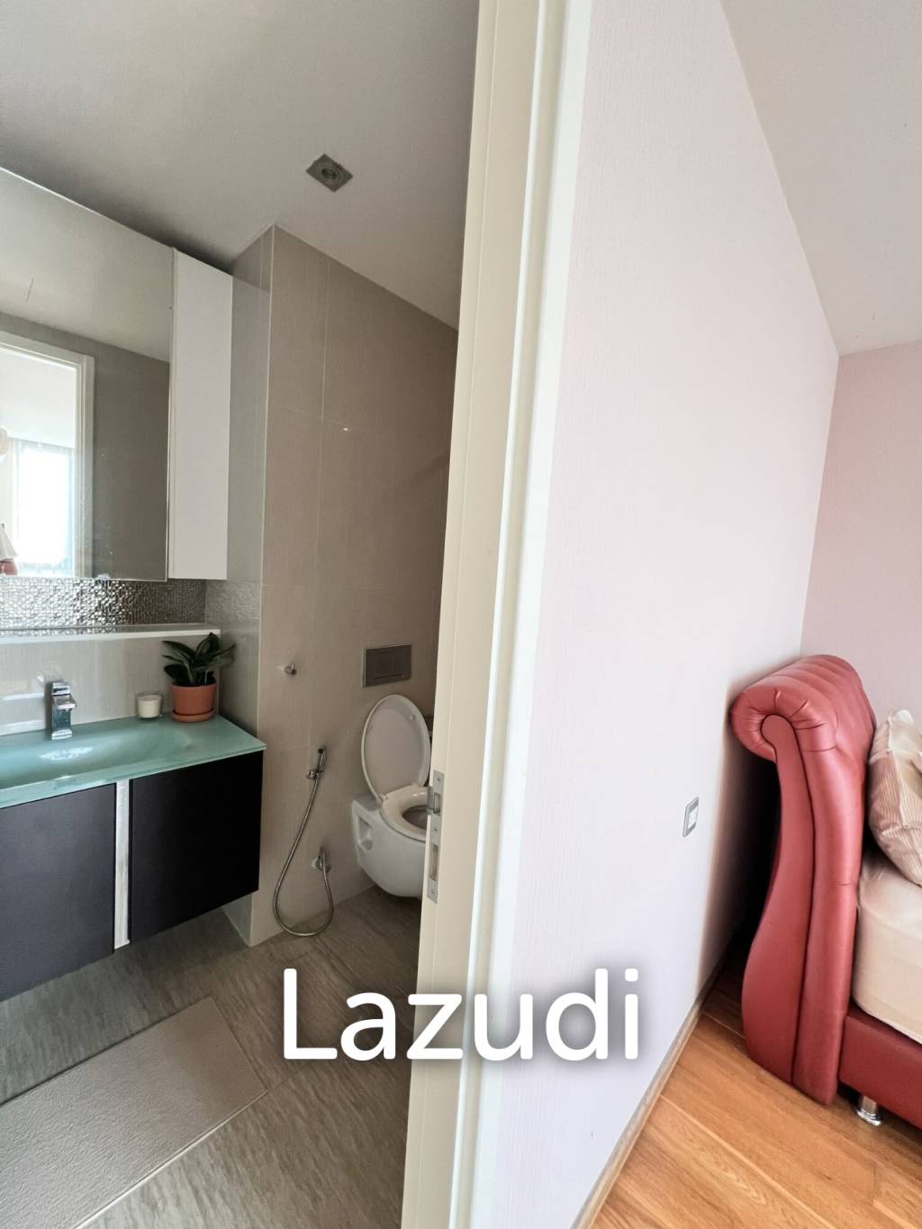 2 Bed 2 Bath 85 SQ.M H Sukhumvit 43
