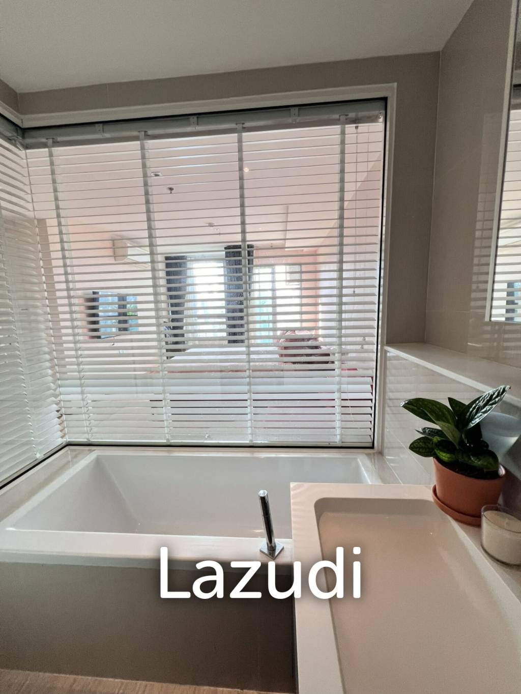 2 Bed 2 Bath 85 SQ.M H Sukhumvit 43