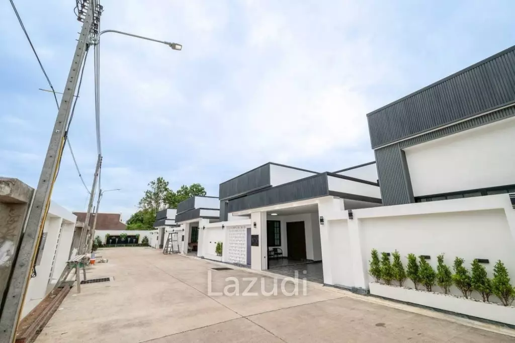 3 Bedroom 4 Bathroom 220 SQ.M. PCK Pool Villa