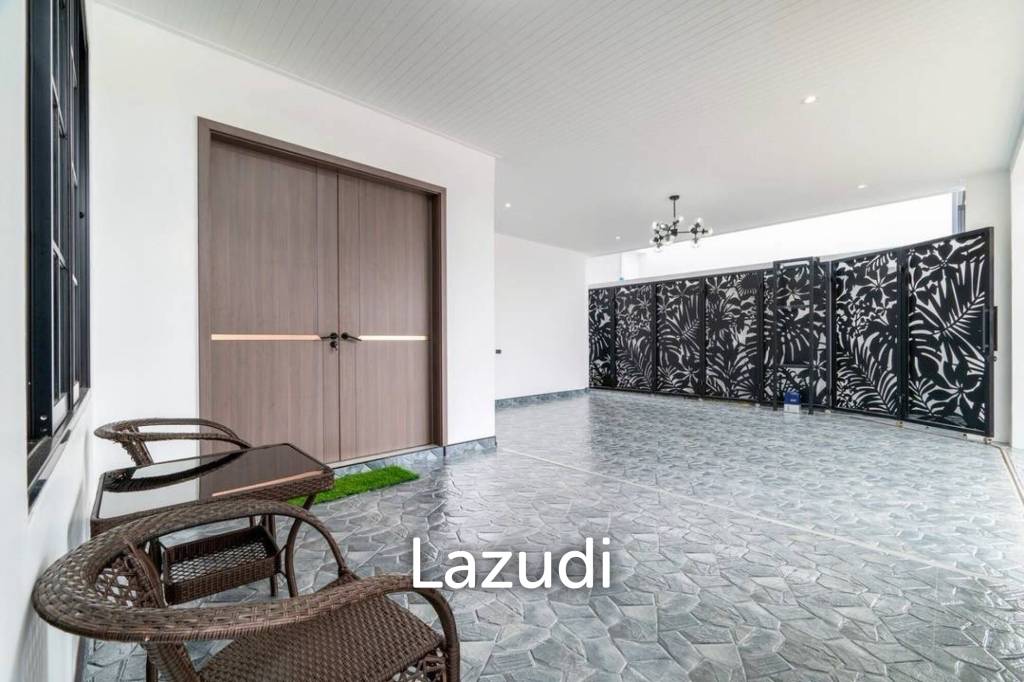 3 Bedroom 4 Bathroom 220 SQ.M. PCK Pool Villa