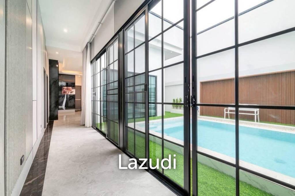 3 Bedroom 4 Bathroom 220 SQ.M. PCK Pool Villa