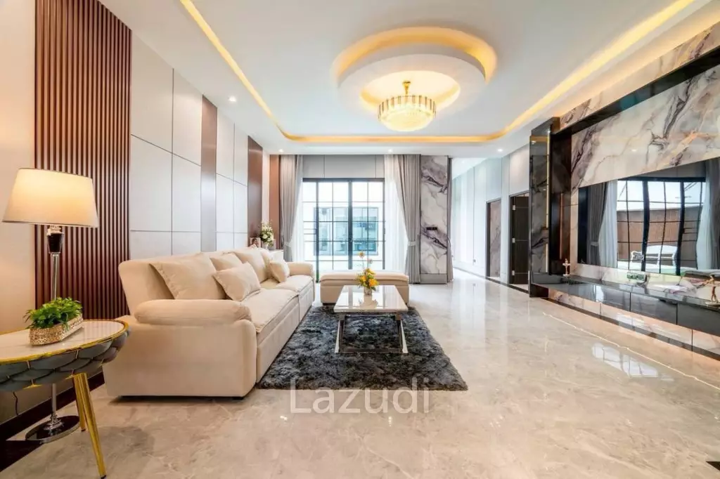 3 Bedroom 4 Bathroom 220 SQ.M. PCK Pool Villa