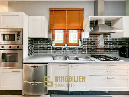 840 qm Grundstück / einladende Holzterrasse / edle Holzböden